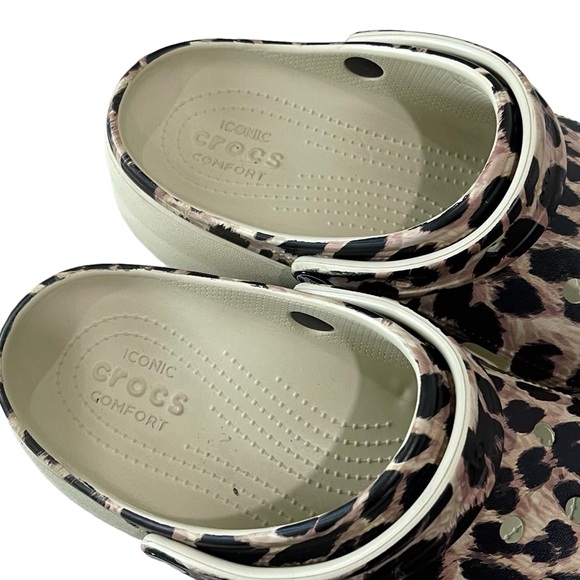 Crocs Leopard Print Platform 11 EUC - Picture 6 of 12